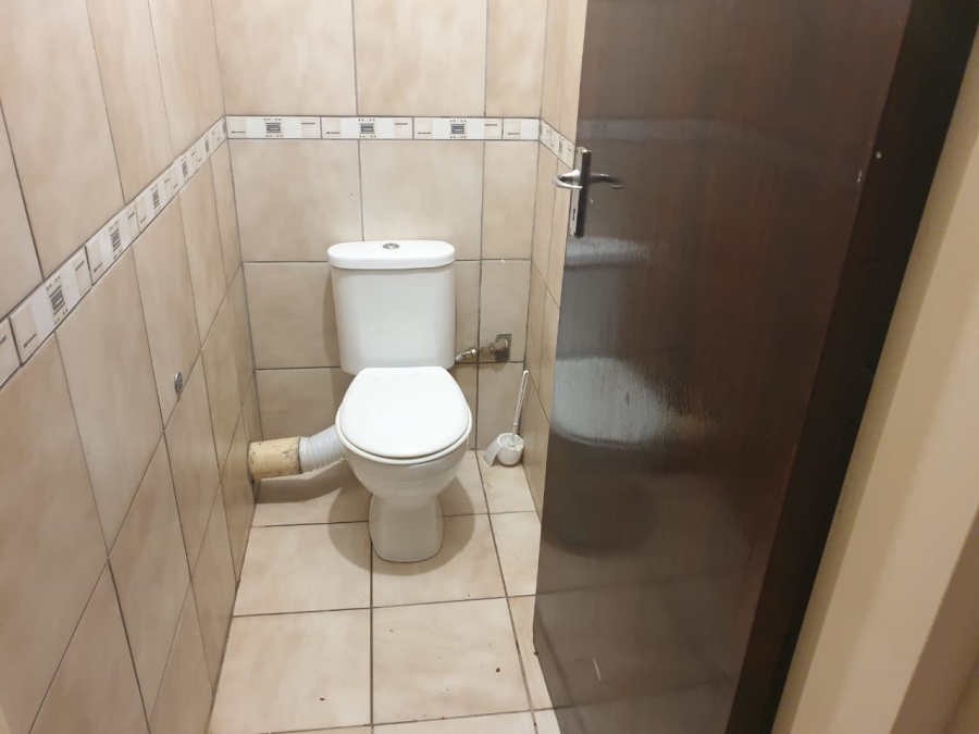 To Let 4 Bedroom Property for Rent in Kuruman Northern Cape